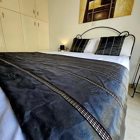 Delightful Poolside Paphos